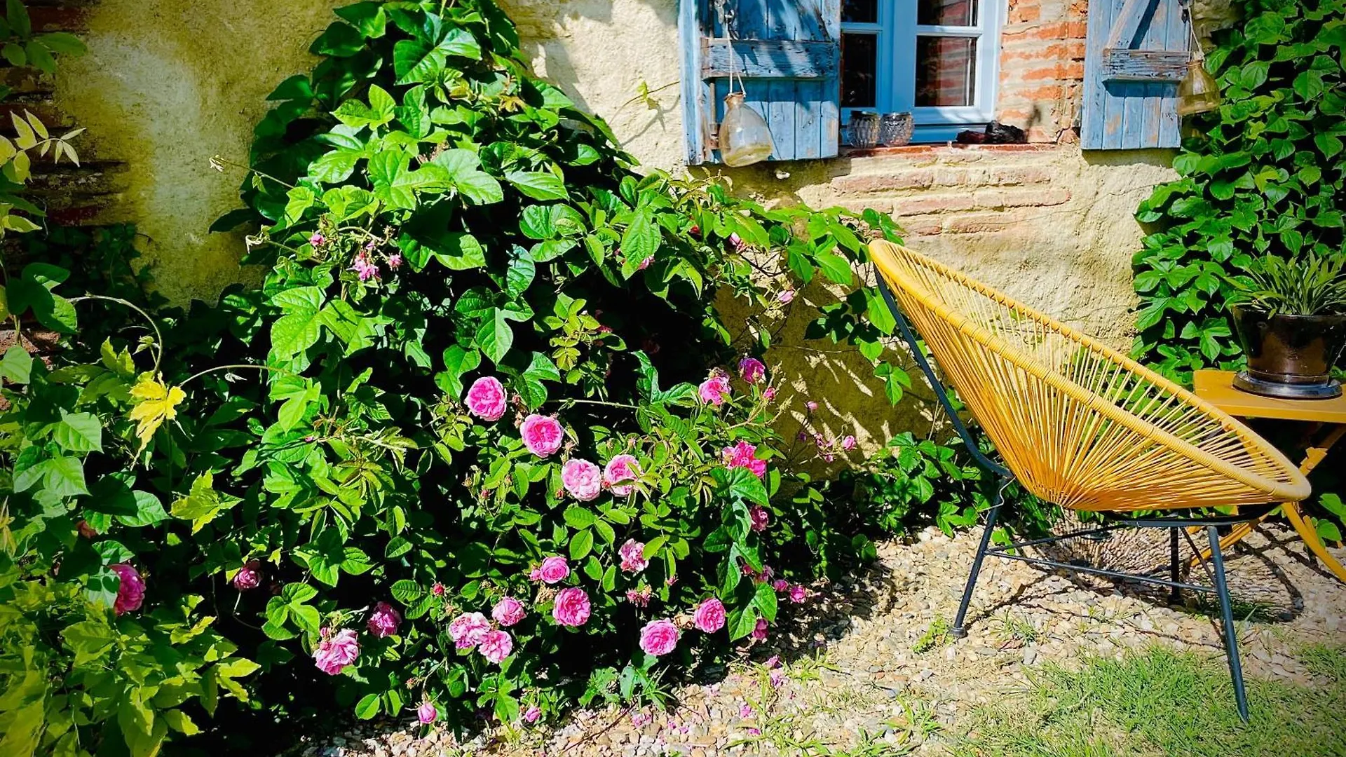 La Main Du Coeur Chambre D'Hotes De Charme A La Campagne Loubens-Lauragais 0*,